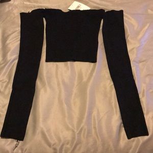 Off the Shoulder crop top NWT